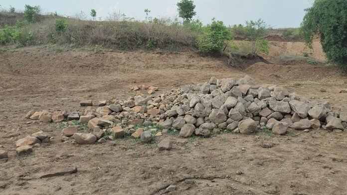 Amrit Sarovar is in bad condition responsible