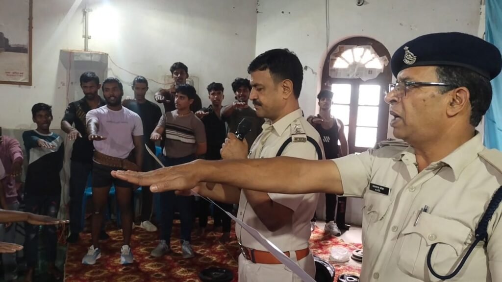 Power lifting competition organized for the first time in Nagar Palika Town Hall