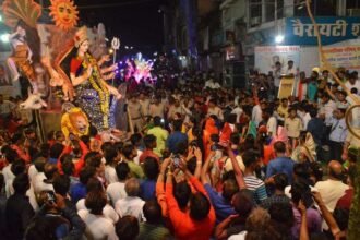 Durga Puja is celebrated with great enthusiasm in the cultural capital Jabalpur.