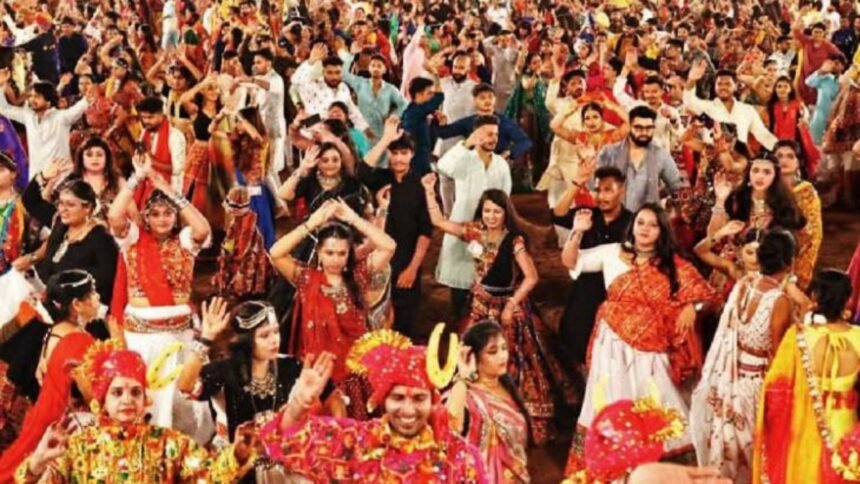 Entry without identity card prohibited, CCTV cameras mandatory in all pandals