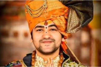 Baba Bageshwar's big decision: VIP darshan stopped, now the poor and the helpless will get priority