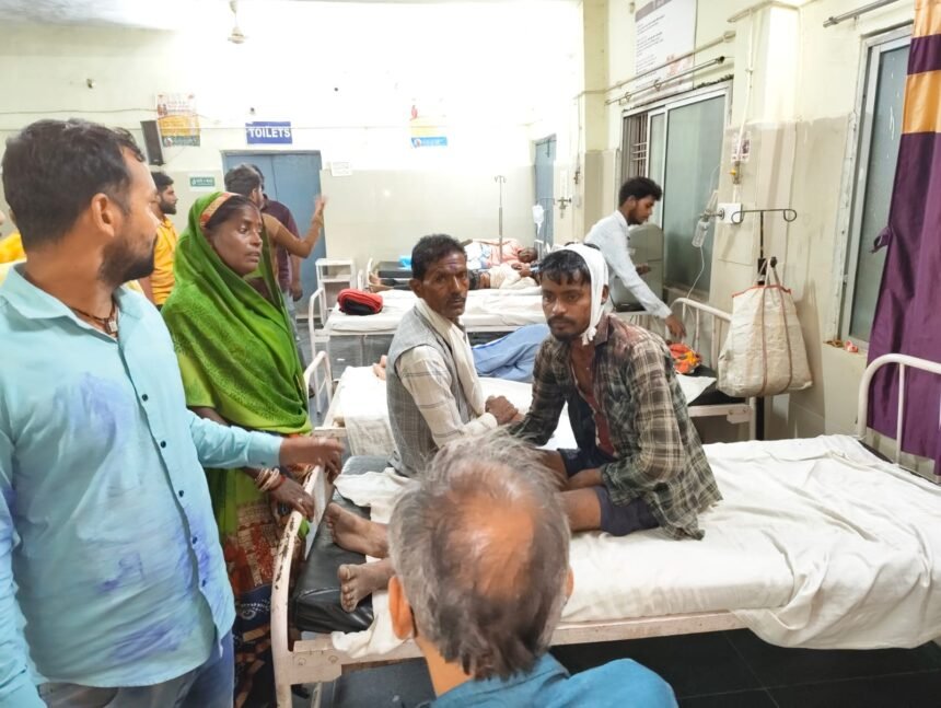 Bolero vehicle blocks Durga procession in Khamaria near Powai, 11 injured, two dead, one critical