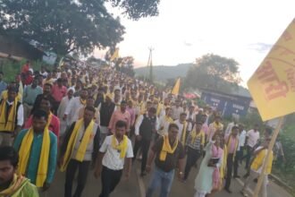 Gondwana Ganatantra Party's massive 'Maha Andolan' in Salwah of Ghughri