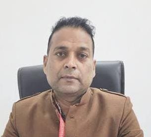 The education department in the minister's home district of Mandla has become a hotbed of corruption! Bribe-taking officials remain active in their posts.