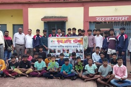 On the foundation day of Madhya Pradesh, 'Green Saunsar' initiative, intensive plantation took place in the hostel.