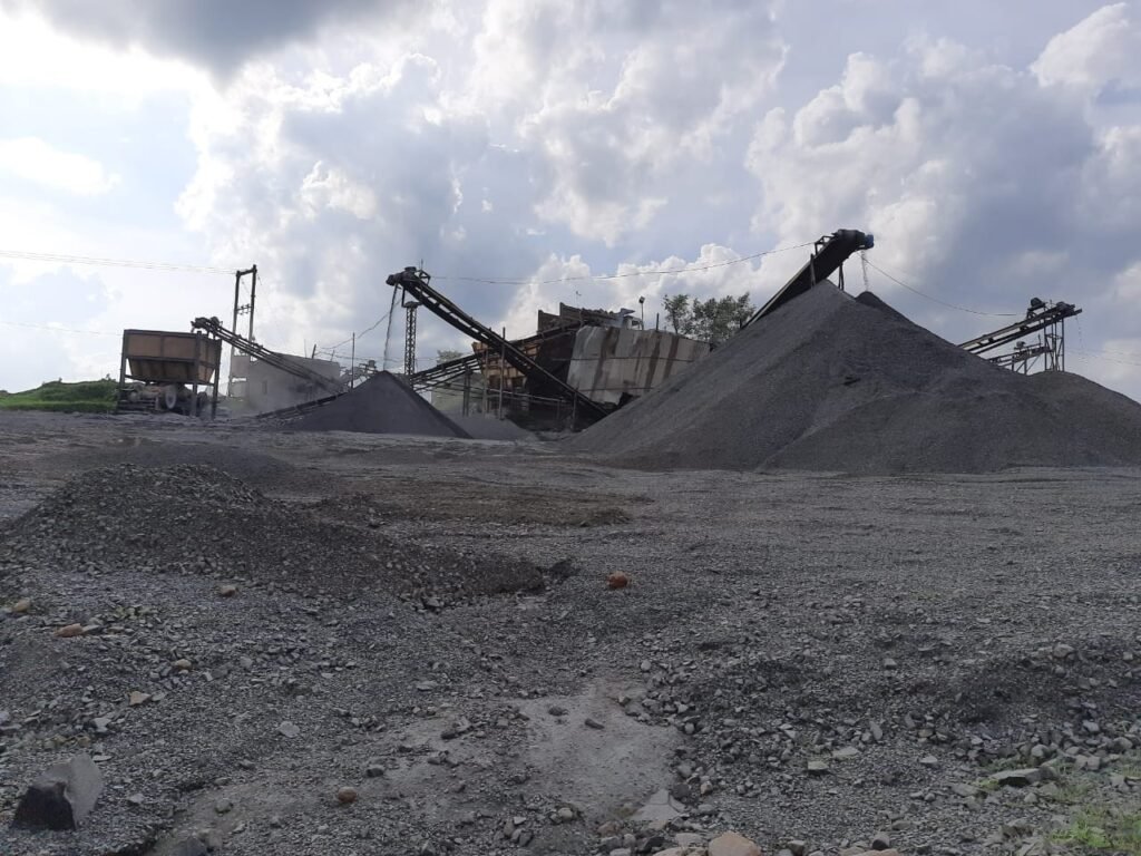 Illegal stone crushers are becoming the culprits of pollution in Mandla.