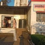 SDM Rambabu Dewangan inspected the hostels and discussed with the girl students.