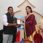 The city's 'Karmaveer' was honored by Mrs. Universal. True beauty lies not in the glow of the face, but in the softness of thoughts and behavior: Divya Chaudhary