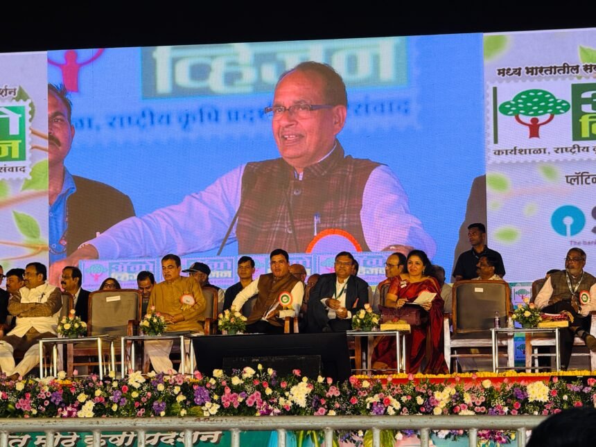 Dr. Praveen Bhai Togadia arrives in Mandla today.. Will address a huge gathering at the Agricultural Produce Market on November 23.