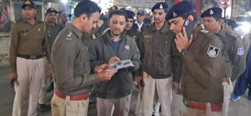 Mandla Police launches special campaign to strengthen law and traffic management in the city – action taken against 20 vehicles without number plates, temporary police arrangements in the bus stand area